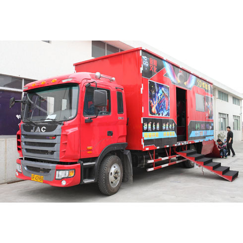 樂創7D電影車