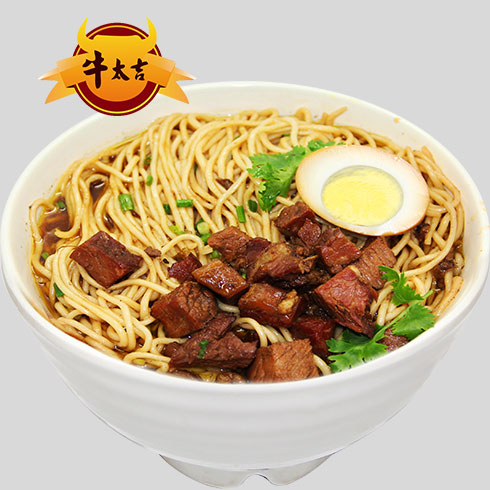 牛太吉香辣牛雜面館產品-鹵蛋鹵肉面