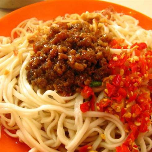 三兄炸醬面產品-特色三兄炸醬面
